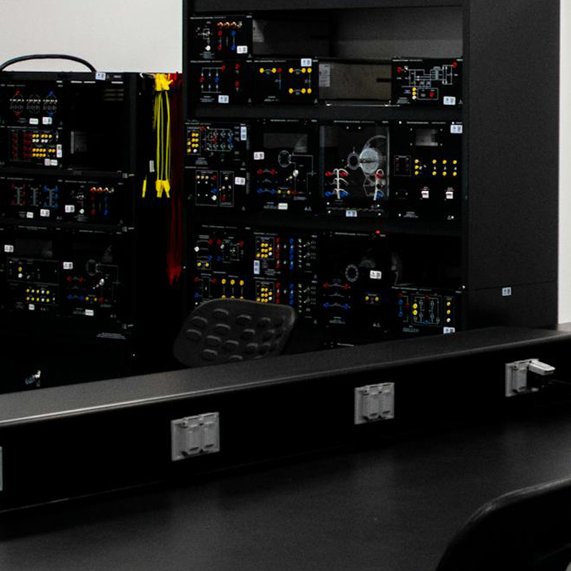die schnellste Elektroschrott Demontage in Baden Württemberg die auch abholt
